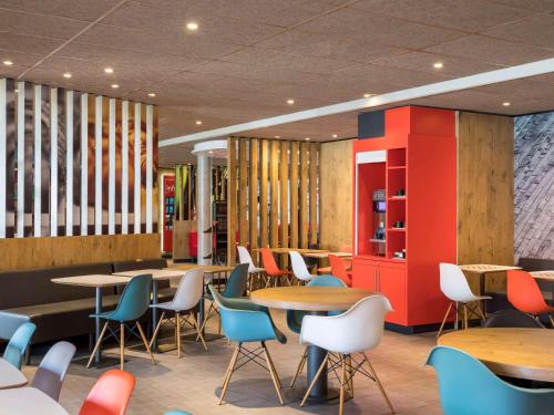 ibis Saint Quentin en Yvelines - Vélodrome - image 3