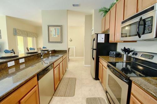 8960 Paradise Palms - image 2