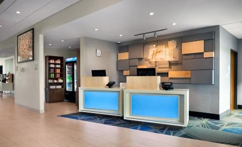 Holiday Inn Express - Lake Park, an IHG Hotel