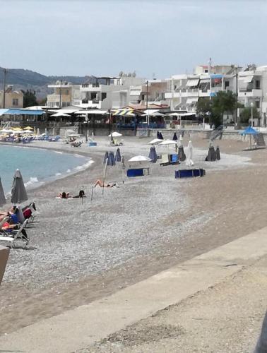  Georgias Apartments in Charaki
