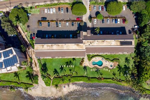 Maalaea Banyans 411 - Direct Ocean Front, AC - Tap to explore photos