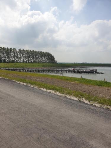 Penthouse Windkracht 10 aan het strand van Cadzand