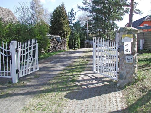 Ferienhaus Morgenstern in Baabe mit Kamin und Garten - image 5