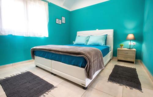  Doukas Apartments Luxury Living in Skala Marion