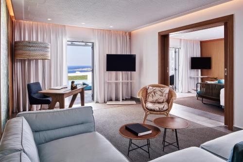 Guestroom, Myconian Kyma - Design Hotels in Mykonos
