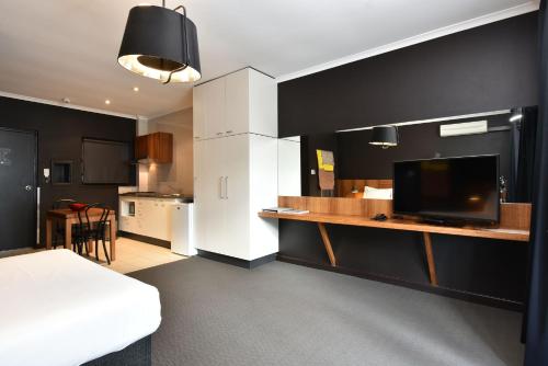Superior Queen Room image 1