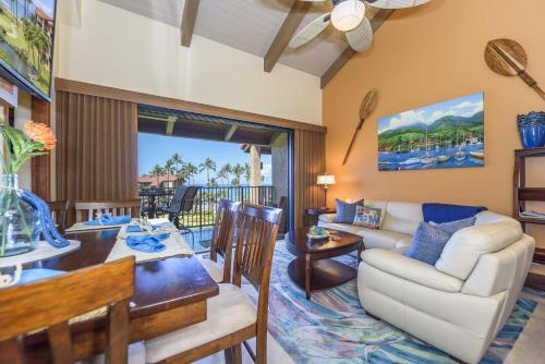 Papakea H404 condo, Lahaina