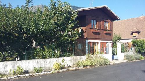 Chalet dans village - Saint-Maurice-en-Trièves