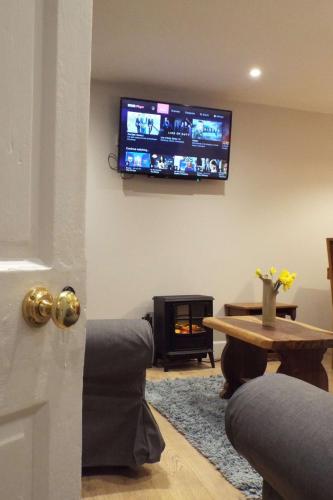 Rosybank Cottage - image 3