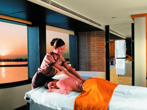 The Oberoi Zahra Luxury Nile Cruise Embarkation Tuesdays Options of 4 nights & 7 nights from Luxor or 7 nights from Aswan - Saturdays 3 nights from Aswan - image 11