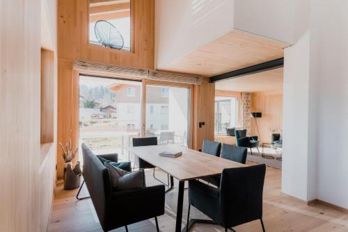 Allgäu-Chalets-Niso in Waltenhofen, Deutschland