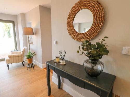 Highfield cottage - image 5