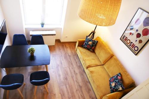 Classic apartments Pilsudskiego street, Cracovie (photo 2)