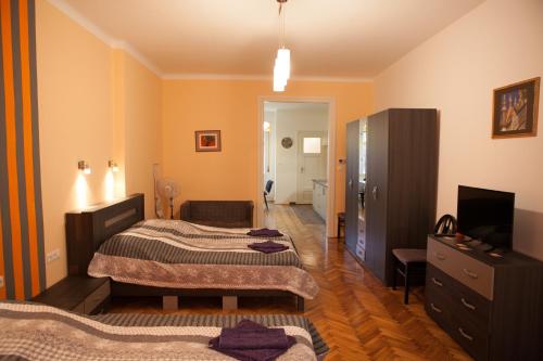 Buda Trió Apartments - image 7
