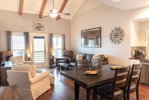 Beach Comber condo - image 6