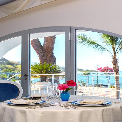 Hotel Ferretti - main image