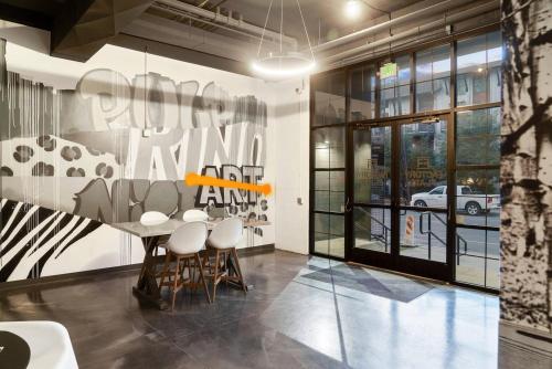 KIE203 - RiNo Art Lofts - Stunning Colorful Modern Design in North Capitol Hill