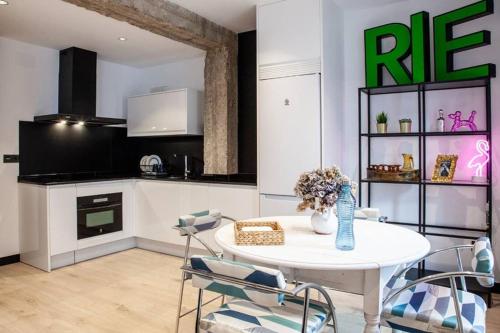 LOFT MON, Saragossa (Foto 9)