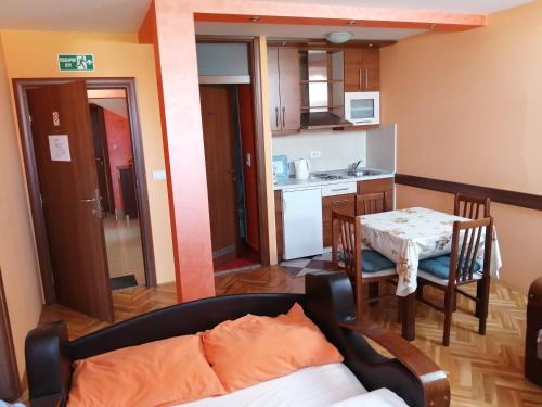 Apartments Bellamare - image 9