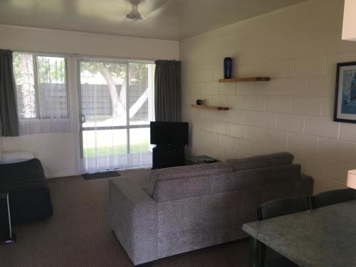Pukenui Lodge Motel in Pukenui
