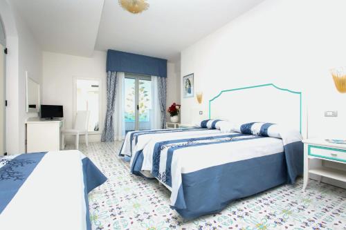 Hotel Ferretti - image 10