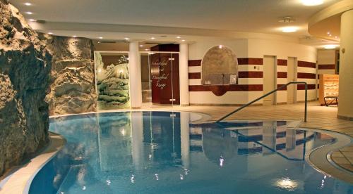 บริการนวด, Hotel Berghof in พฟรอนเทิน