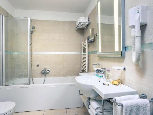 252156415 Mercure Hotel Rimini Artis