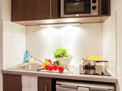 Aparthotel Adagio Access Marseille Saint Charles - image 11