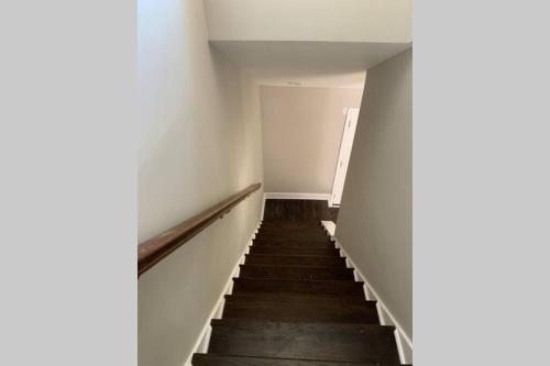 Modern Home:3 Bedroom;2.5 Bath Near M-Benz Stadium in Egyéb