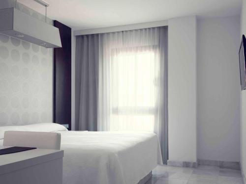 Mercure Algeciras - main image