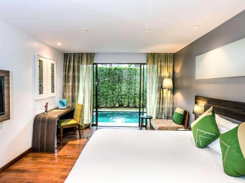 ฮอลิเดย์ อินน์ รีสอร์ท ภูเก็ต กะรน บีช บาย IHG (Holiday Inn Resort Phuket Karon Beach By IHG) in กะรน