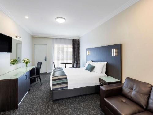 Mercure Goulburn