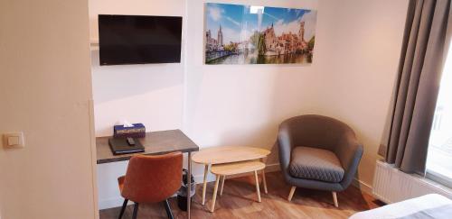 Hotel Asiris - image 4