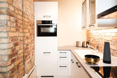 Luxurious Urban Living - Premium Downtown Apartments next to HBF, Berlin (Foto 10)