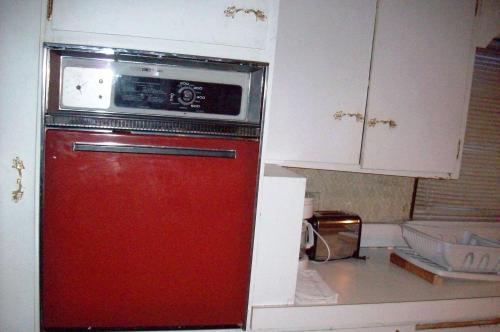 錫蘭德汽車旅館 (Hilander Motel) in 家園山