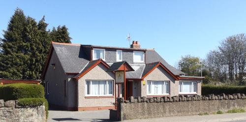 Lyndon Guest House, , Highlands