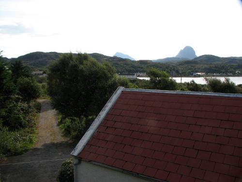 Tigh Na Mara-lochinver – Lochinver