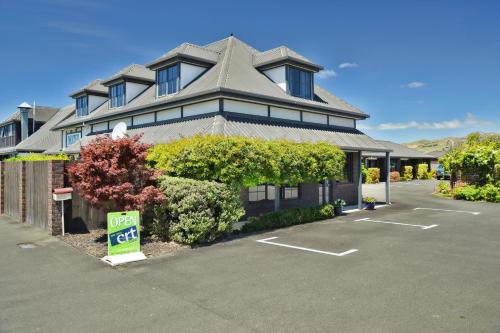 入口, 阿斯頓閣汽車旅館 (Aston Court Motel) in 布倫亨市中心