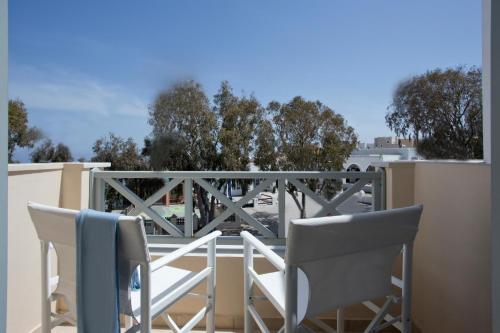 Santorini Med Homes - Sunday Apartment