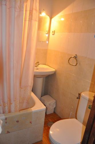Hostal Los Arcos - main image