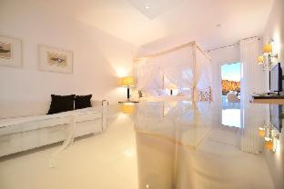 Palladium Hotel - image 12