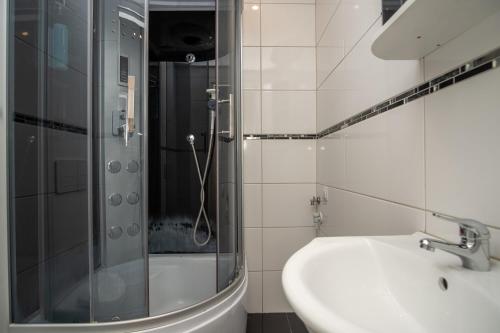 Contact Free Apartments with free parking, Tallinn (photo 10)