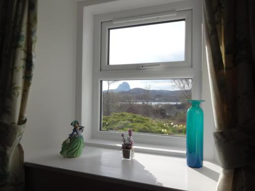 Tigh Na Mara-lochinver – Lochinver