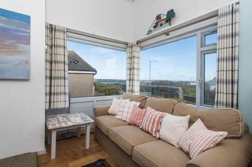 TARIAN HAF-3 BED-SEA VIEW BUNGALOW-TREARDDUR BAY