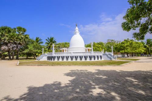 252254877 Thambu Illam