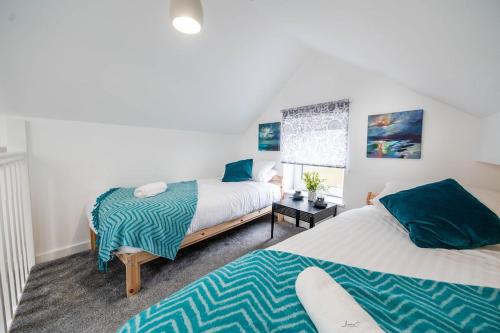 Air Host and Clean - Apartment 2 Broadhurst Court sleeps 6 minutes from town centre - image 11