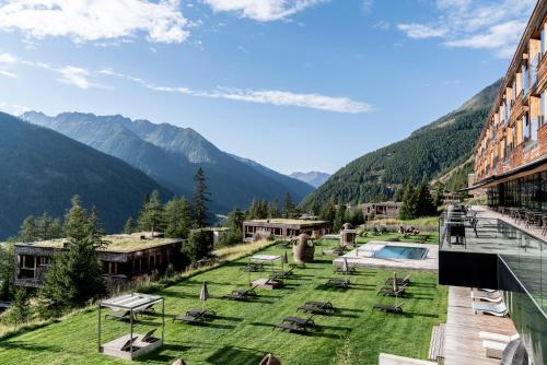 Gradonna Mountain Resort Chalets & Hotel - image 11