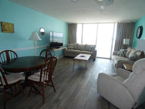 0508 Waters Edge Resort condo - main image