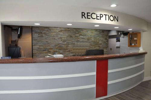 Ramada by Wyndham Abbotsford - Hotel