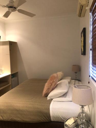 Hotel 59 Sydney - image 5